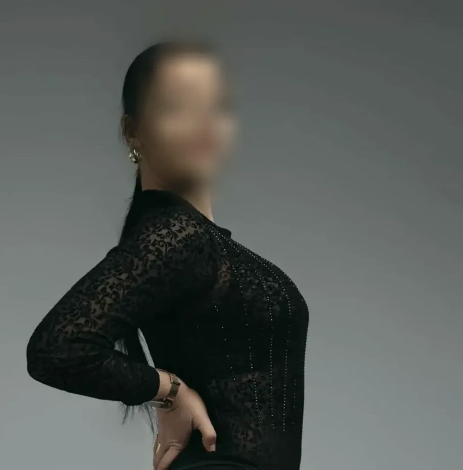 Megan, 24