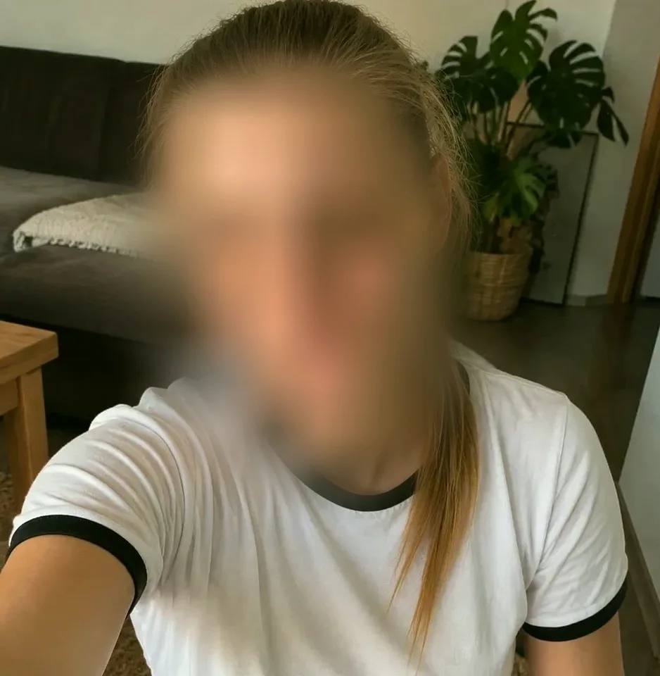 Ola, 21