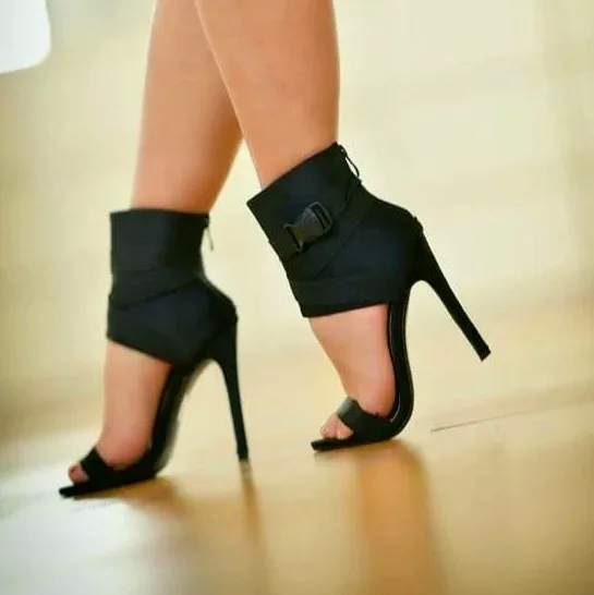 Zara, 37